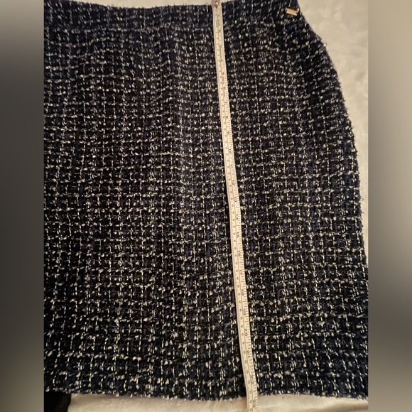 DKNY//Women's Metallic Tweed Straight, Pencil Skirt//Sz 12 - Picture 10 of 11